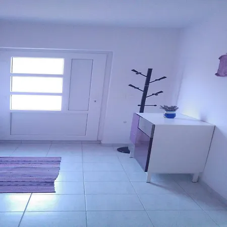 Cozy Island Lavanda On Krk - Two Bedroom With Terrace * Punat